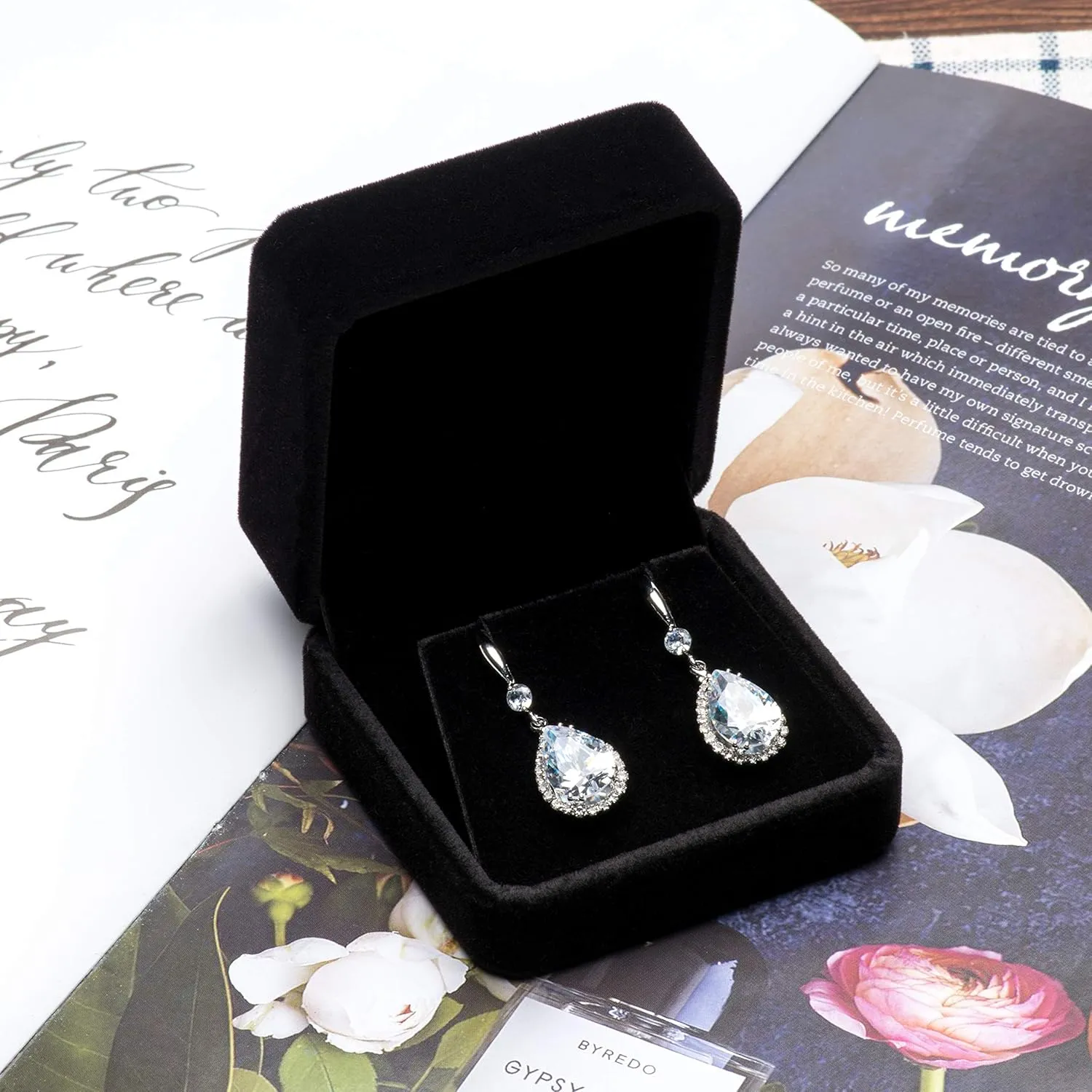 Velvet Earring Gift Boxes Jewelry Box (Black)